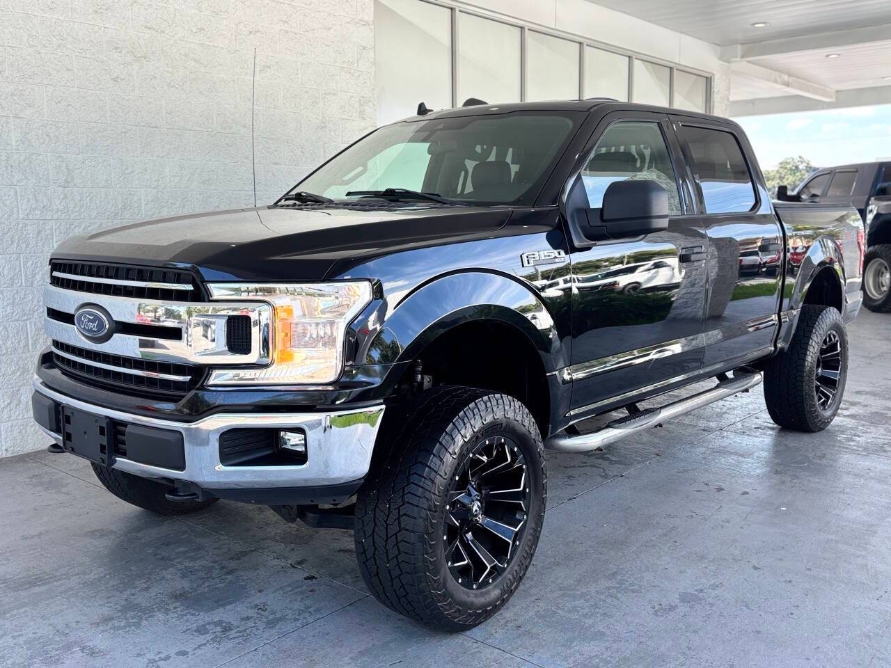 2019 Ford F-150 XLT — Pickup Truck — 162,818 mi — Tampa Bay, FL