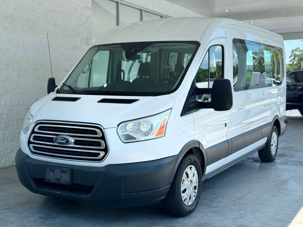2015 Ford Transit Passenger Wagon T-350 XLT — Passenger Van — 211,082 mi — Tampa Bay, FL