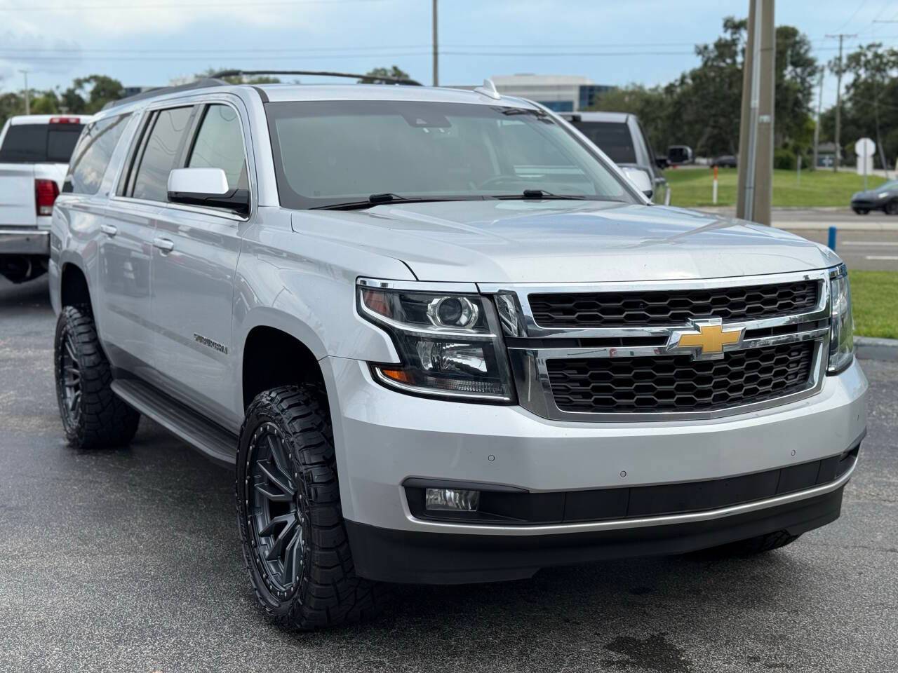 2018 Chevrolet Suburban LT — SUV — 184,338 mi — Tampa Bay, FL