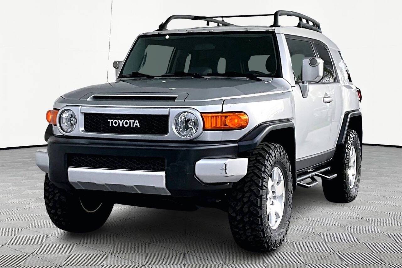 2007 Toyota FJ Cruiser Base — SUV — 217,177 mi — Tampa Bay, FL