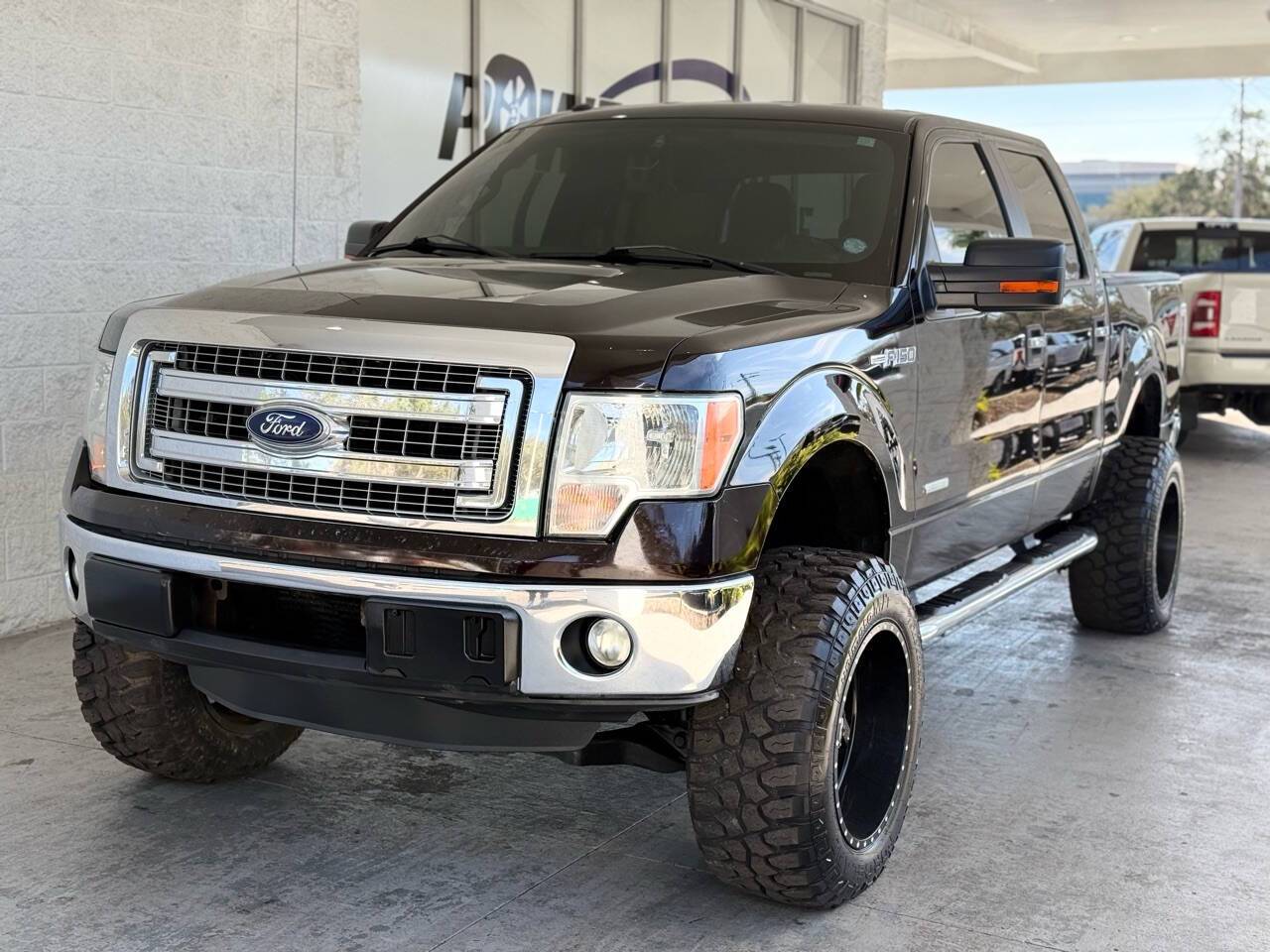 2013 Ford F-150 XLT — Pickup Truck — 224,560 mi — Tampa Bay, FL