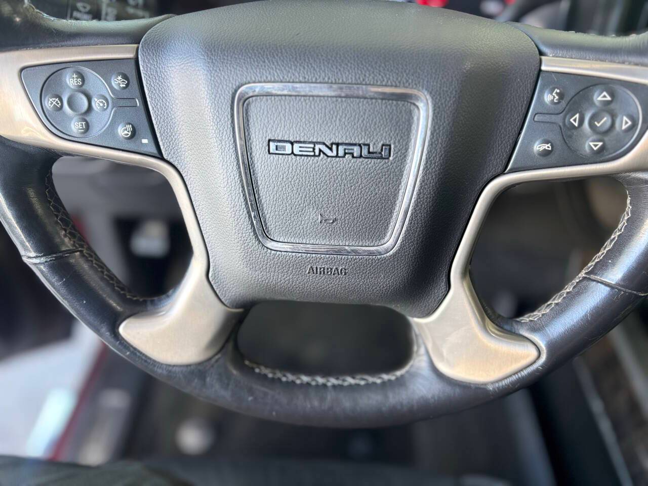 2016 GMC Sierra 2500HD Denali — Pickup Truck — 233,445 mi — Tampa Bay, FL