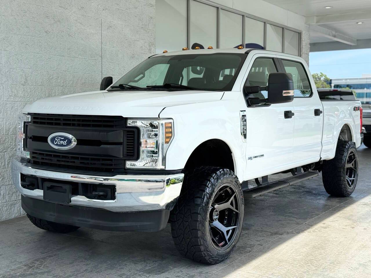 2019 Ford Super Duty F-250 XLT — Pickup Truck — 162,607 mi — Tampa Bay, FL