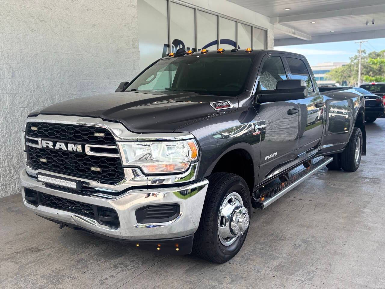 2020 Ram 3500 Tradesman — Pickup Truck — 302,720 mi — Tampa Bay, FL