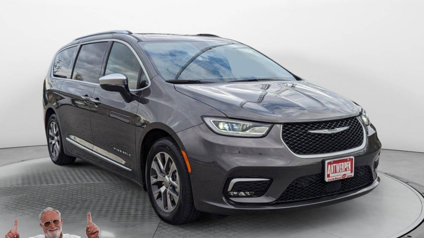 2023 Chrysler Pacifica Hybrid Pinnacle — Minivan — 25,171 mi — Catonsville, MD