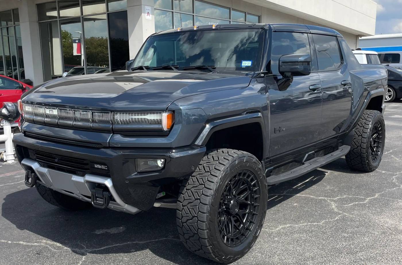 2025 GMC HUMMER EV Pickup 2X — Pickup Truck — 1,933 mi — Riverside, CA