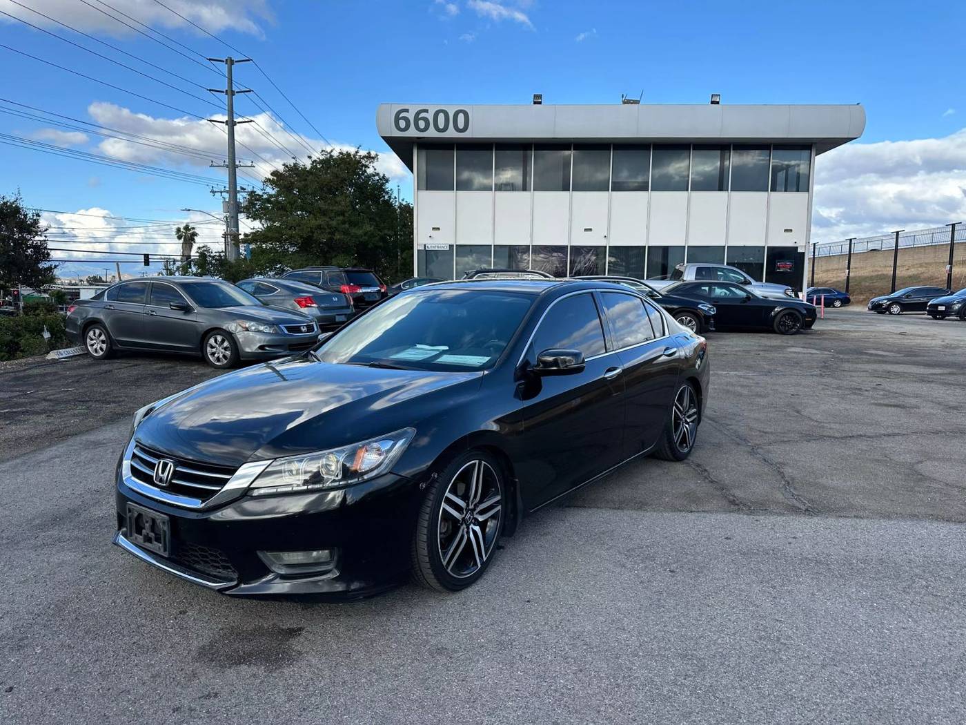 2014 Honda Accord EX-L — Sedan — 165,912 mi — Riverside, CA