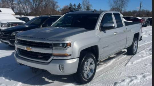 2017 Chevrolet Silverado 1500 LT — Pickup Truck — 139,595 mi — Riverside, CA