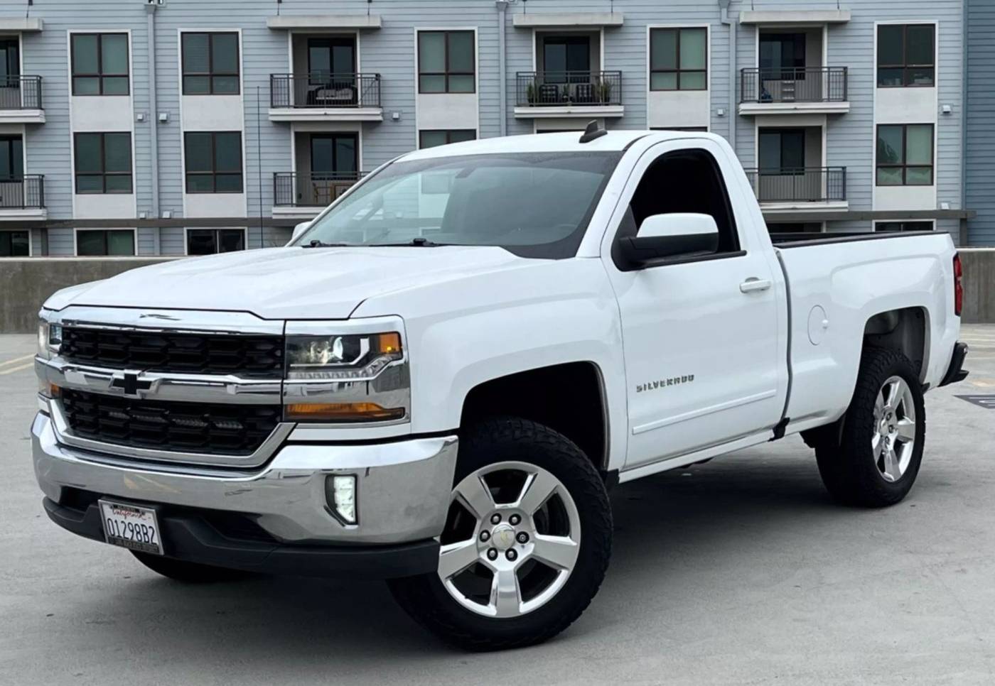 2016 Chevrolet Silverado 1500 LT — Pickup Truck — 60,738 mi — Riverside, CA