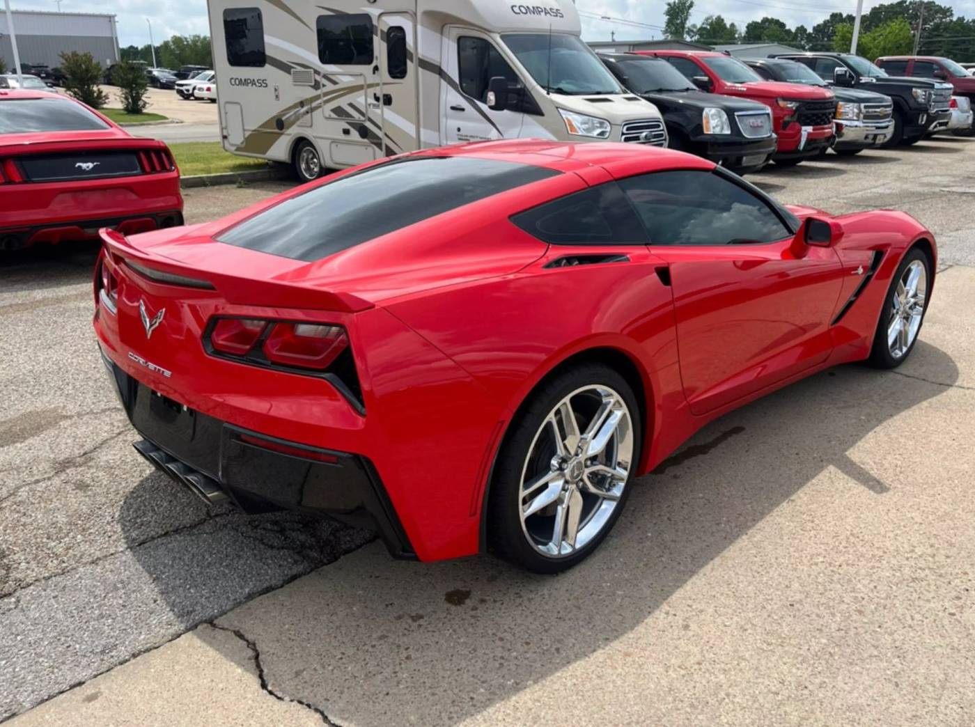 2015 Chevrolet Corvette 1LT — Coupe — 31,831 mi — Riverside, CA