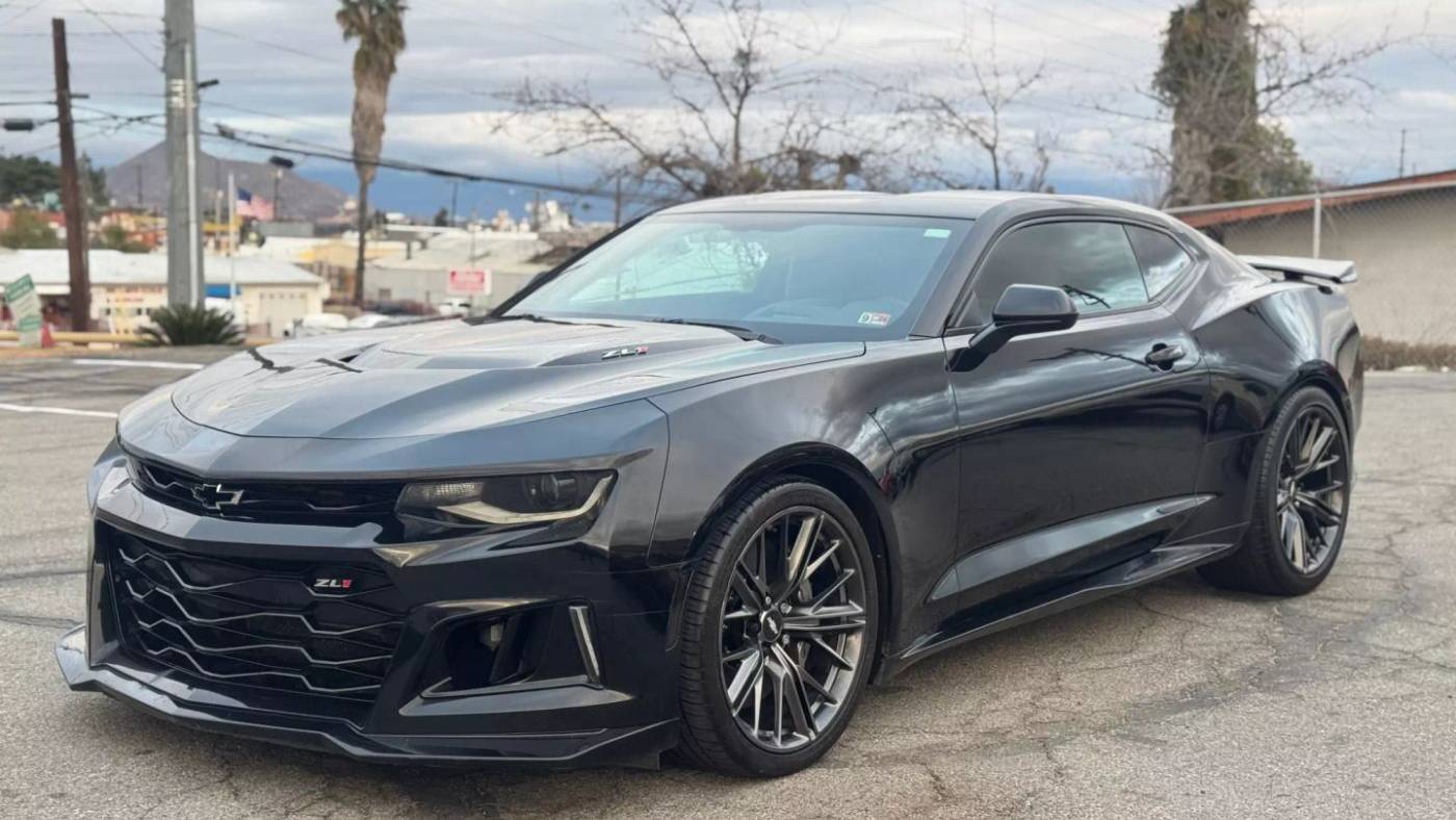 2017 Chevrolet Camaro ZL1 — Coupe — 56,361 mi — Riverside, CA