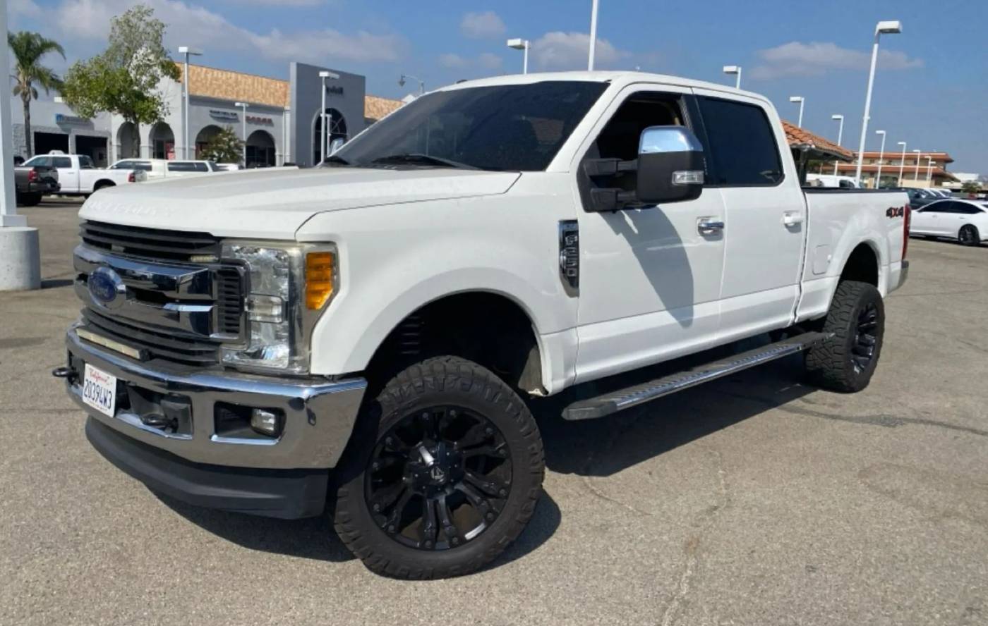 2017 Ford Super Duty F-250 XLT — Pickup Truck — 66,435 mi — Riverside, CA