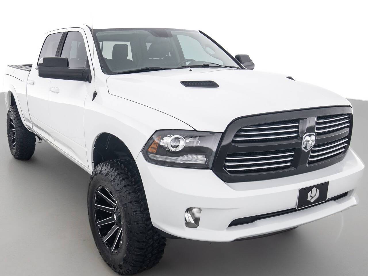 2015 Ram 1500 Sport — Pickup Truck — 159,921 mi — Coal City, IL