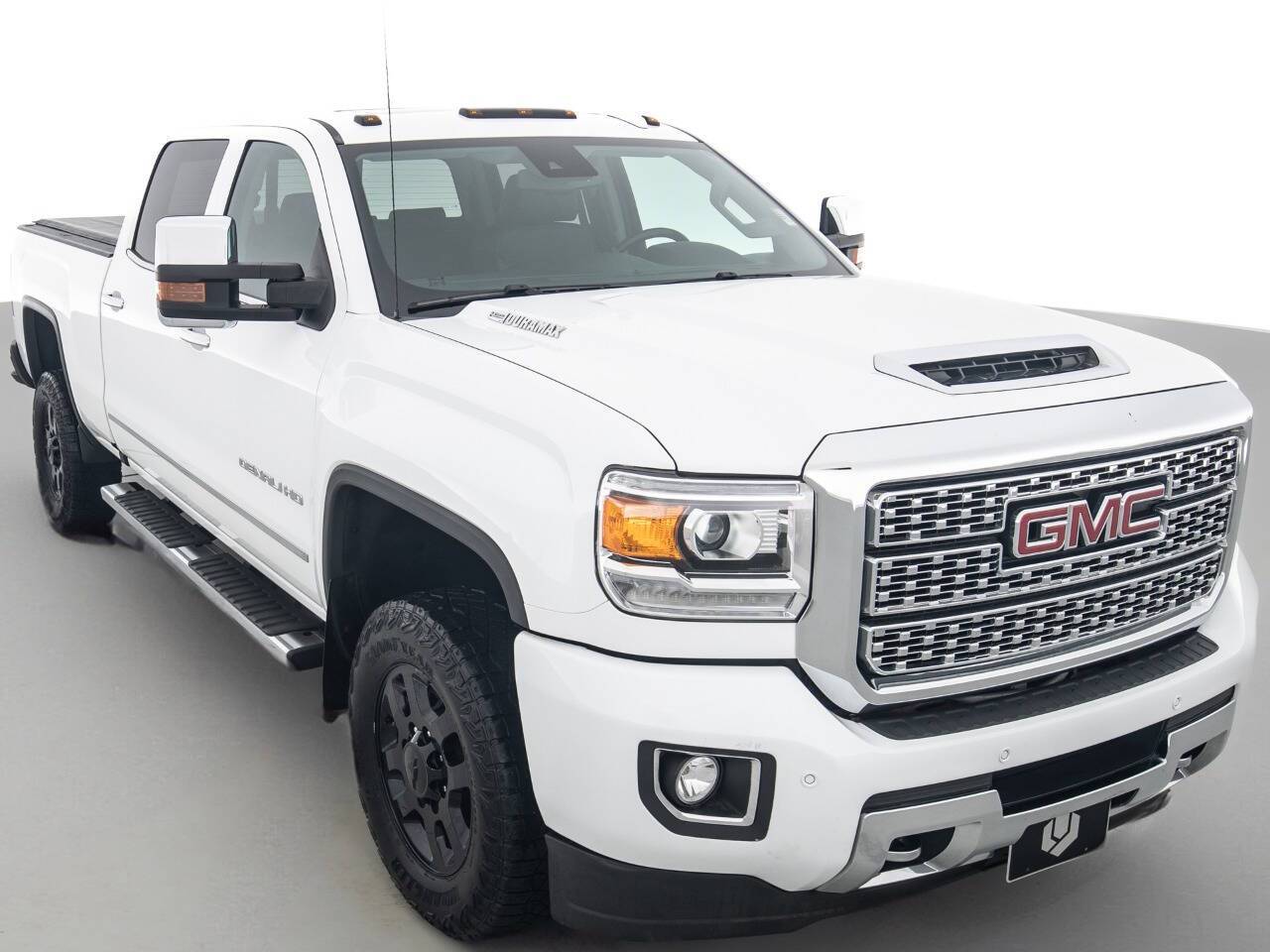 2019 GMC Sierra 2500HD Denali — Pickup Truck — 113,048 mi — Coal City, IL