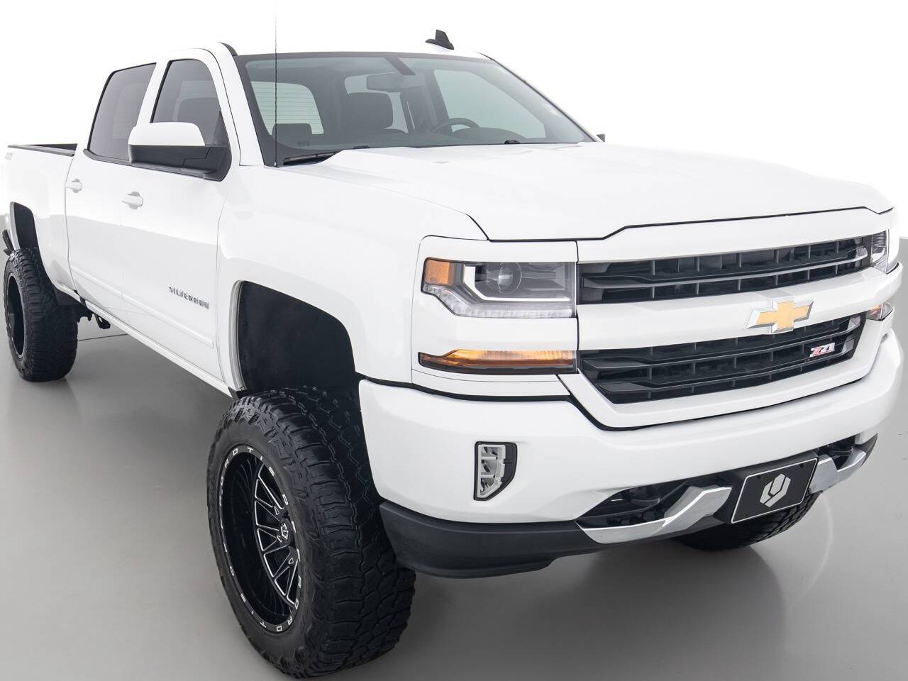 2017 Chevrolet Silverado 1500 LT — Pickup Truck — 48,440 mi — Coal City, IL