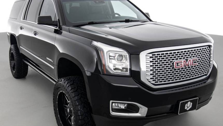 2017 GMC Yukon Denali — SUV — 119,869 mi — Coal City, IL
