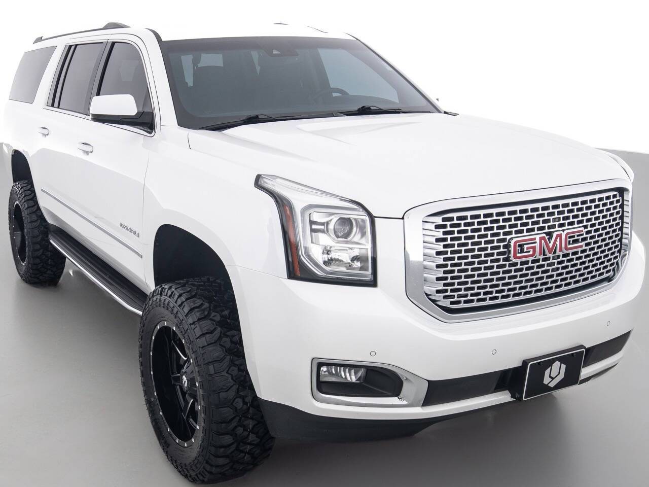 2016 GMC Yukon Denali — SUV — 117,773 mi — Coal City, IL