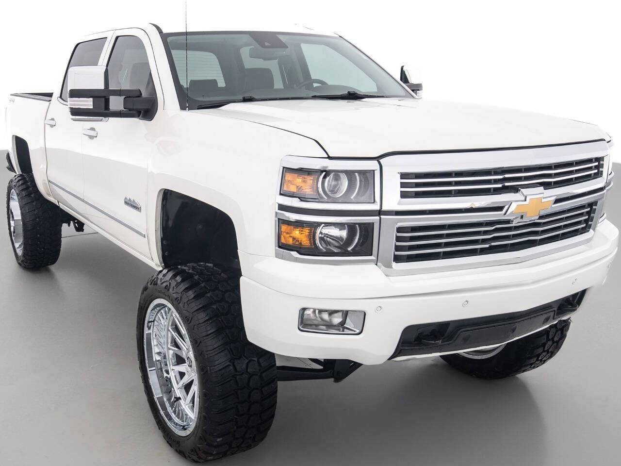 2015 Chevrolet Silverado 1500 High Country — Pickup Truck — 139,630 mi — Coal City, IL
