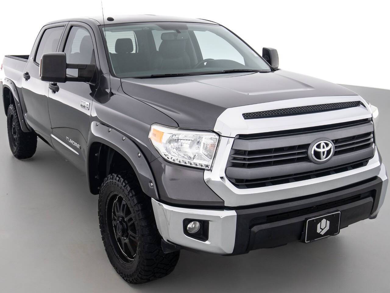2015 Toyota Tundra SR5 — Pickup Truck — 154,288 mi — Coal City, IL