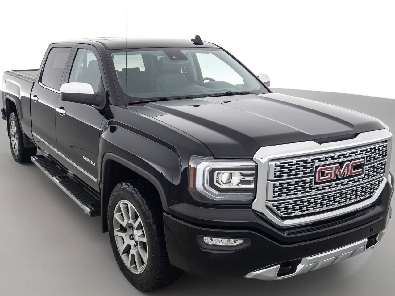 2018 GMC Sierra 1500 Denali — Pickup Truck — 119,469 mi — Coal City, IL
