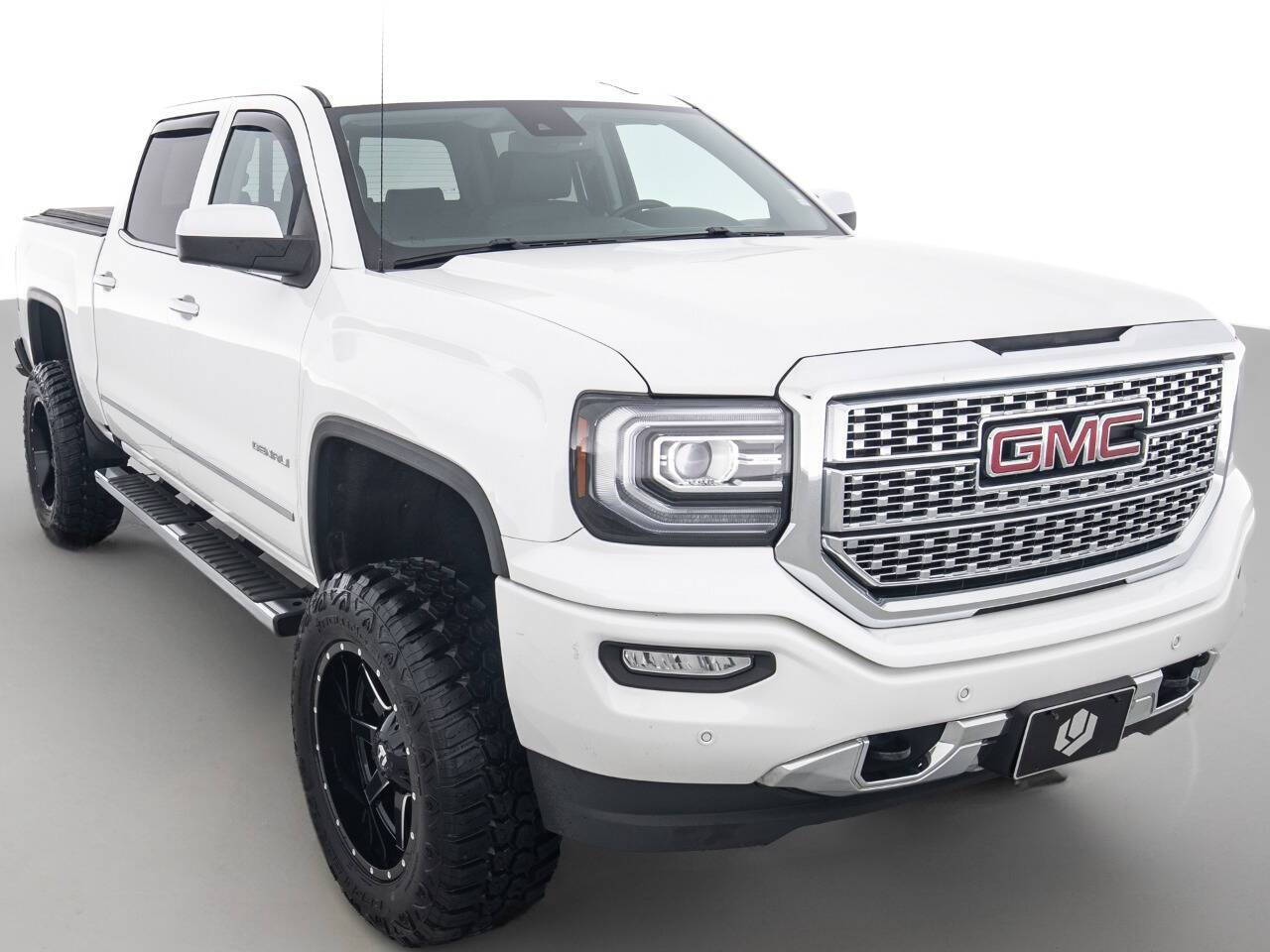 2016 GMC Sierra 1500 Denali — Pickup Truck — 136,409 mi — Coal City, IL