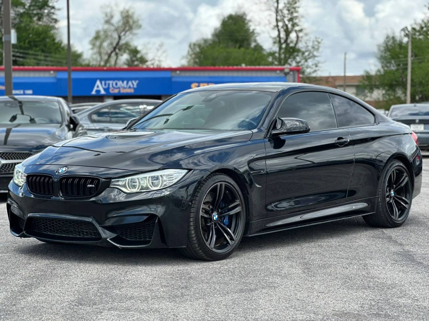 2015 BMW M4 Standard