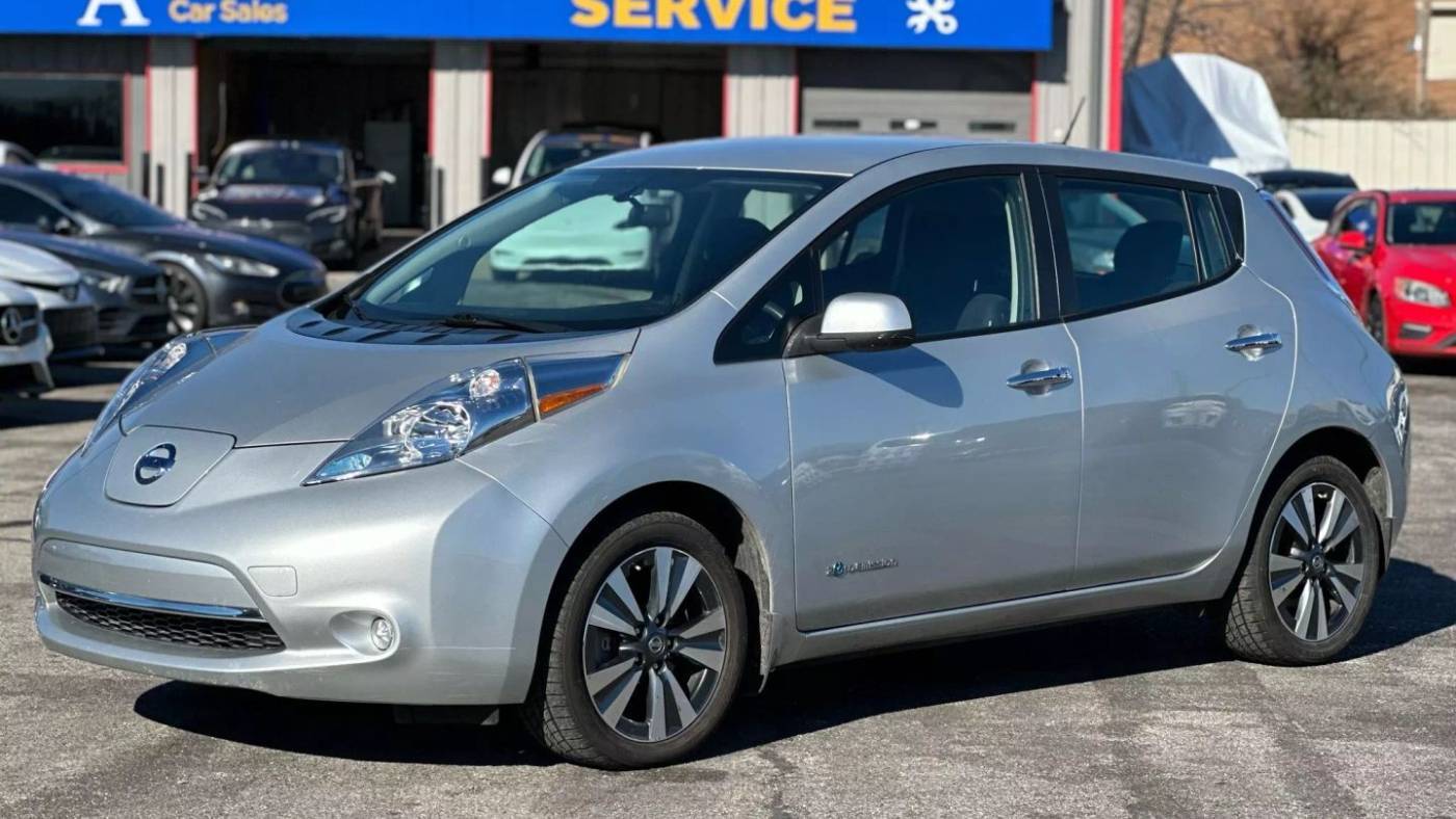 2017 Nissan LEAF SV — Hatchback — 68,589 mi — Oklahoma City, OK