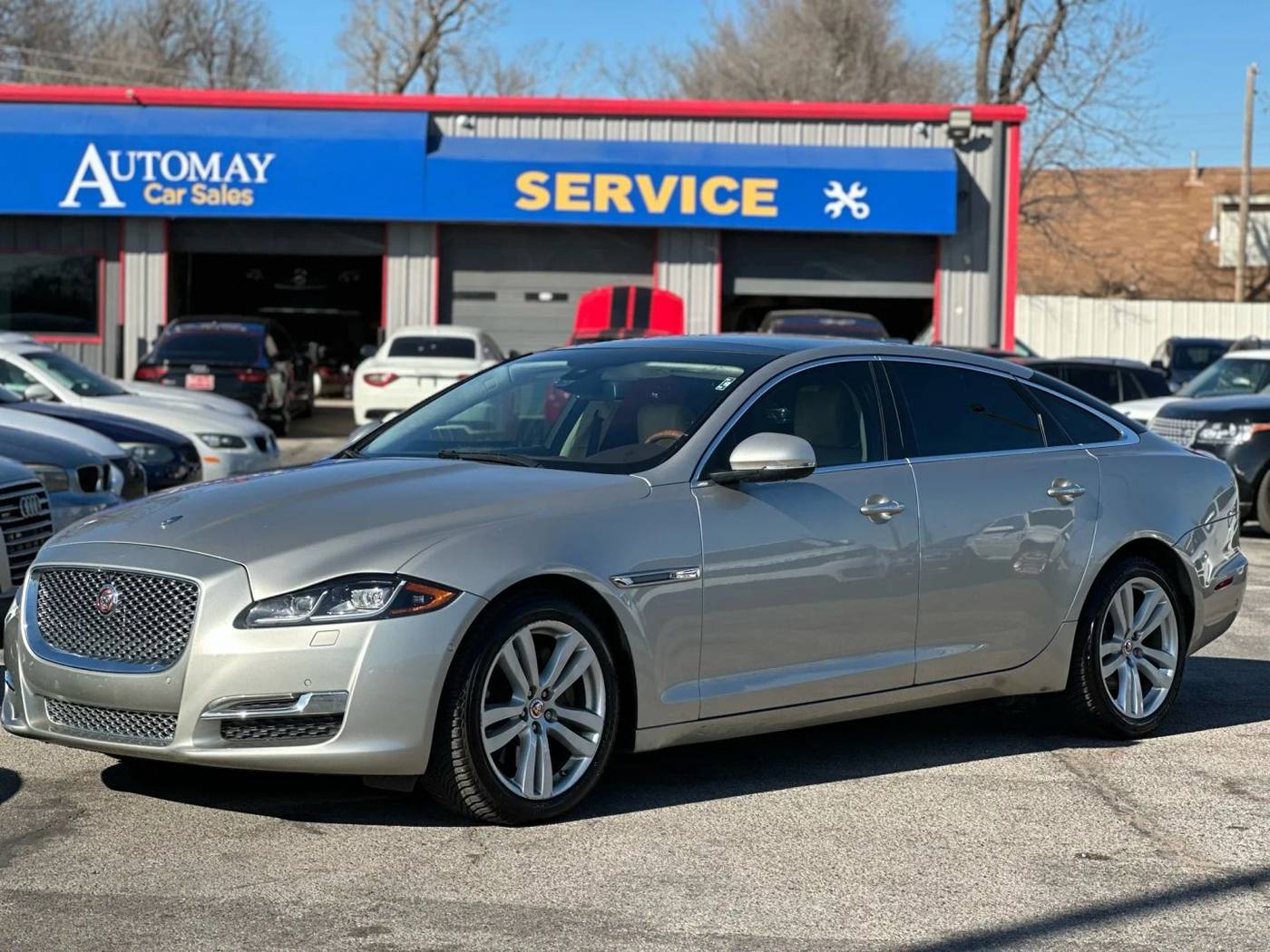 2016 Jaguar XJ Portfolio