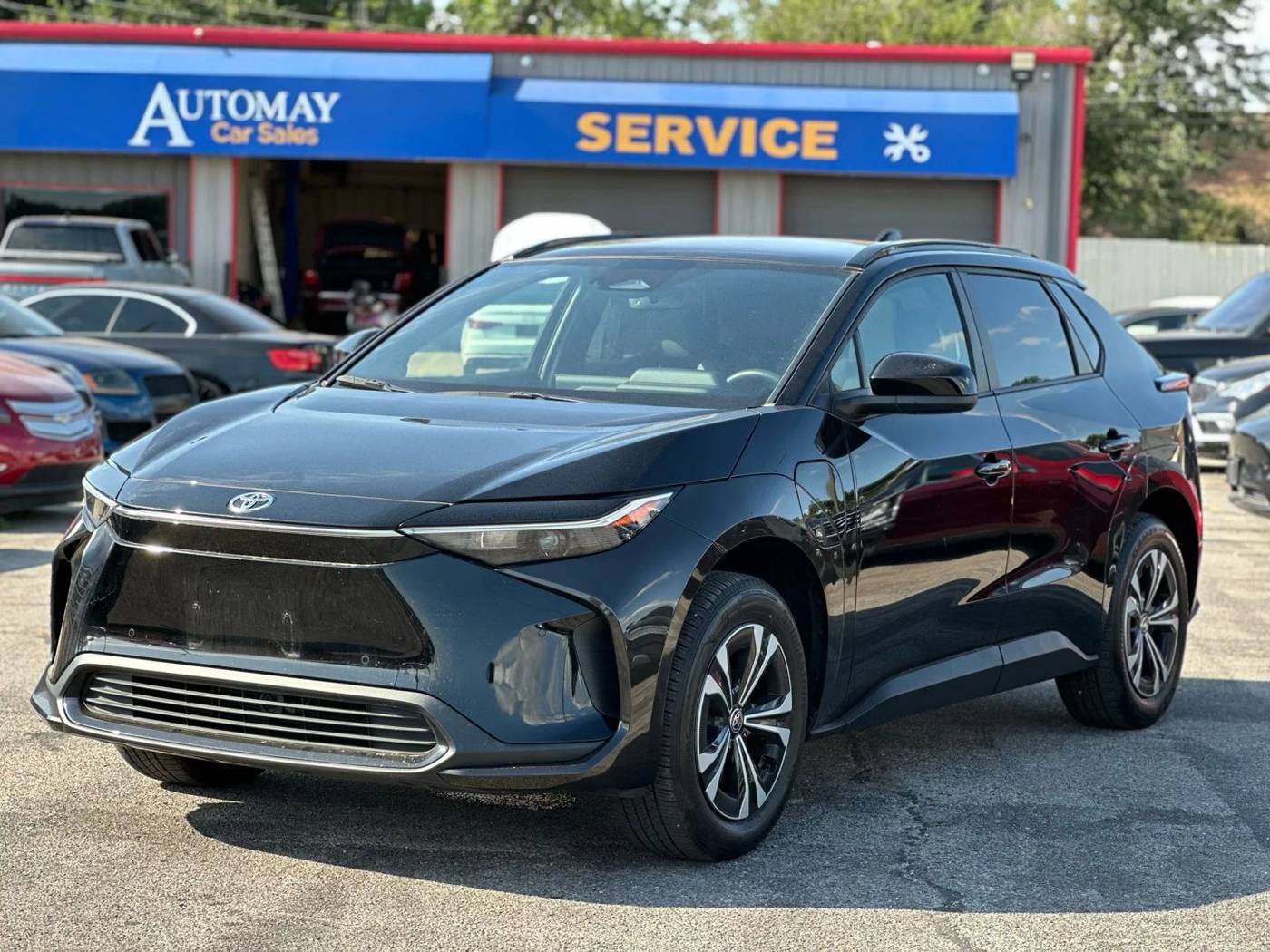 2023 Toyota bZ4X XLE — SUV — 5,004 mi — Oklahoma City, OK