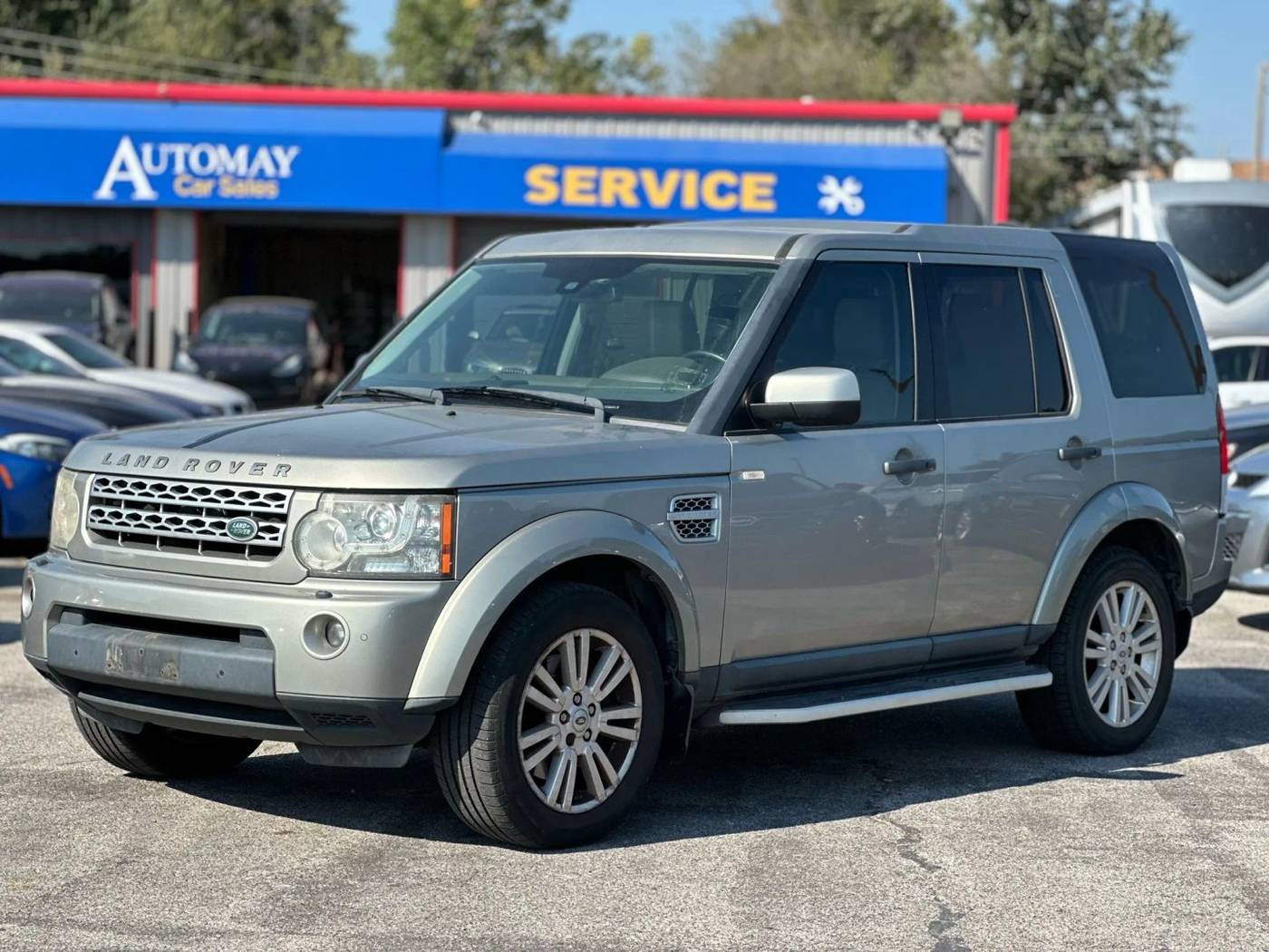 2011 Land Rover LR4 LUX