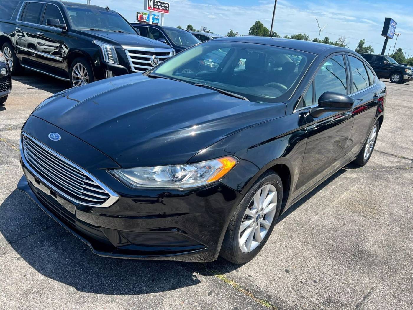 2017 Ford Fusion SE — Sedan — 110,560 mi — Oklahoma City, OK