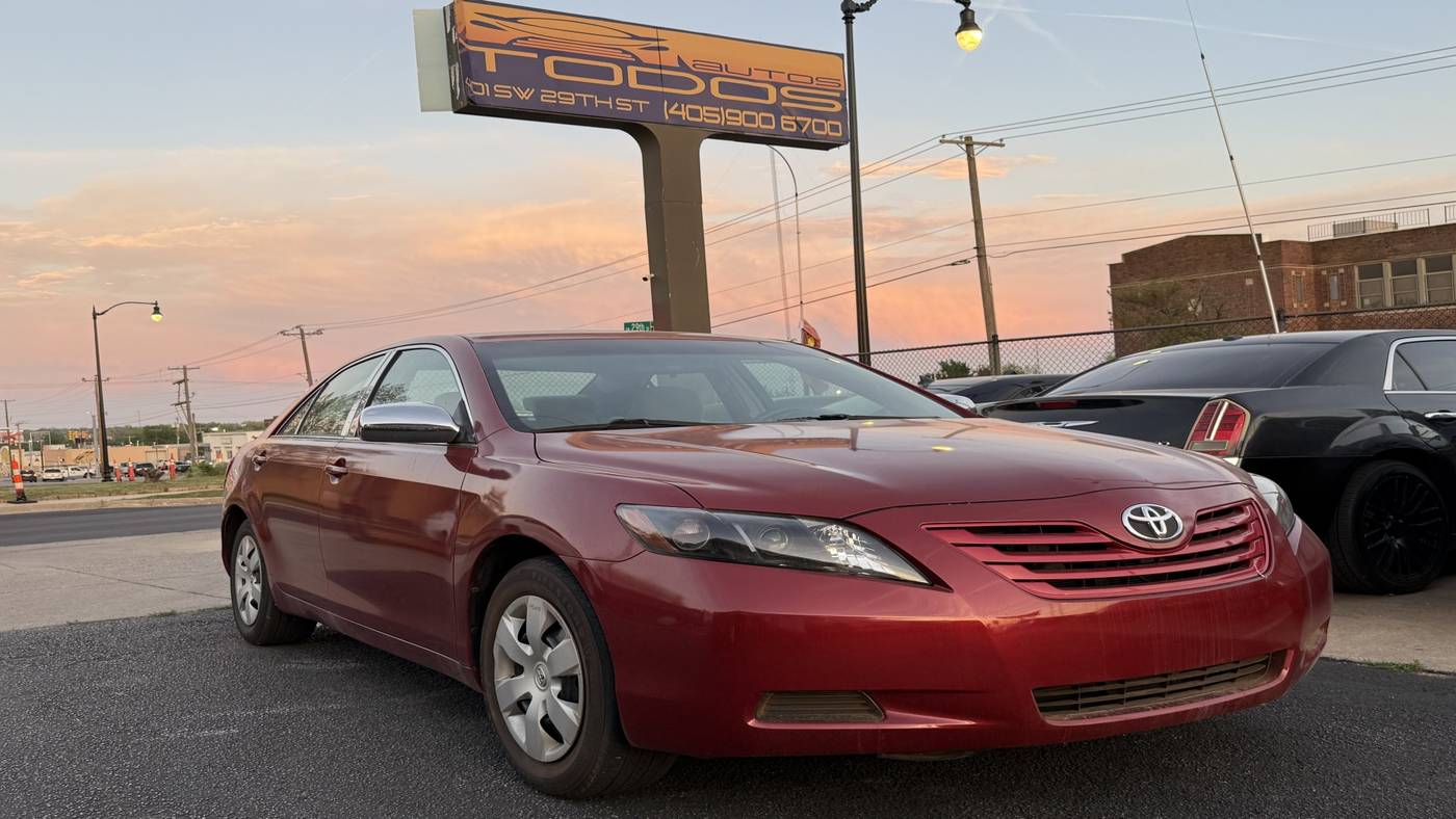 2009 Toyota Camry Base — Sedan — 124,076 mi — Oklahoma City, OK