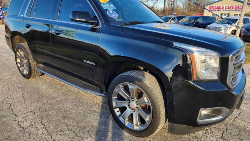2017 GMC Yukon SLT — SUV — 123,756 mi — Michigan City, IN