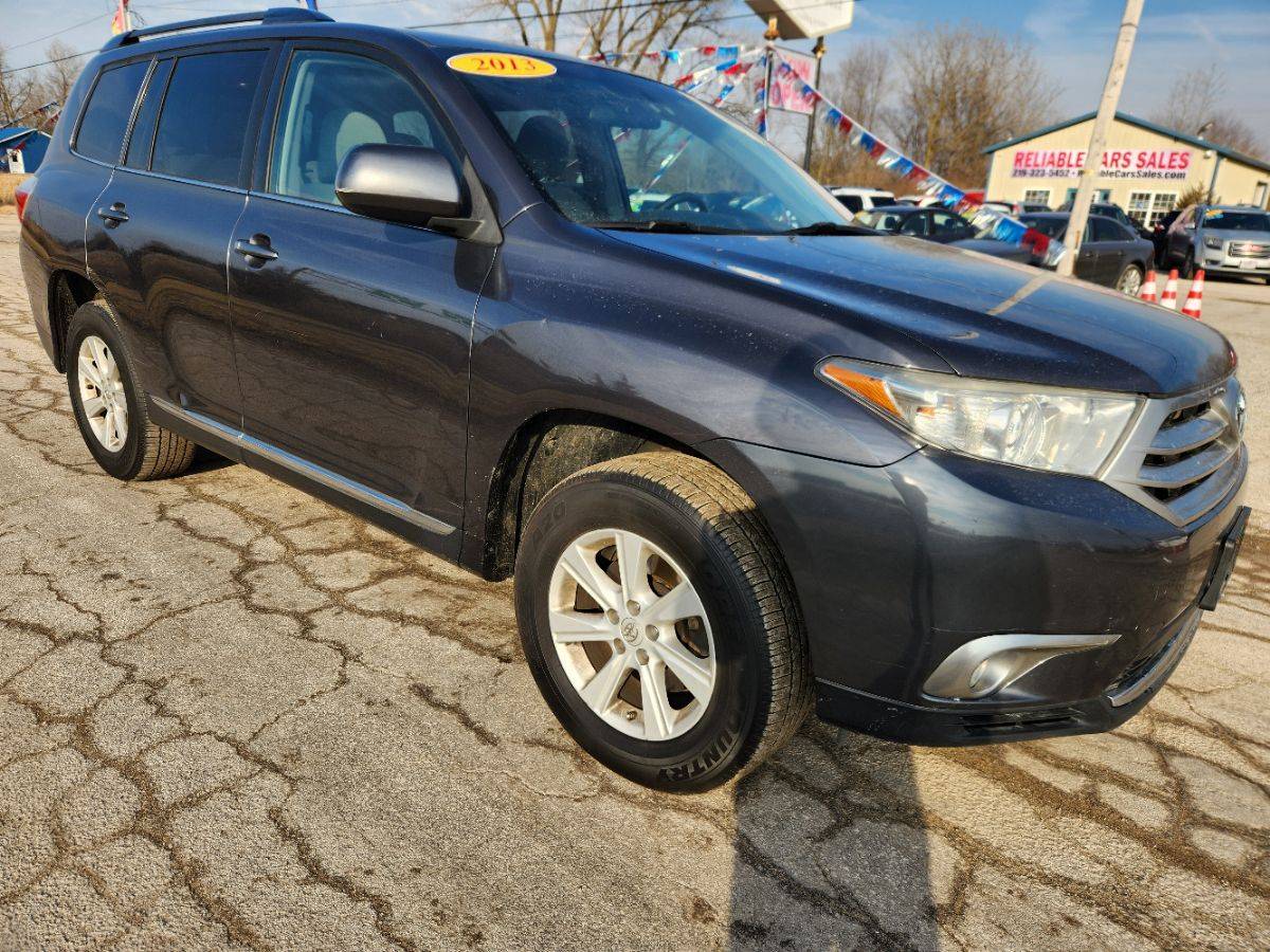 2013 Toyota Highlander SE V6 — SUV — 121,625 mi — Michigan City, IN