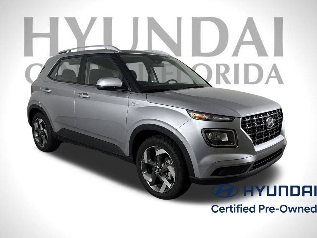 2025 Hyundai Venue SEL — SUV — 3,813 mi — Clermont, FL