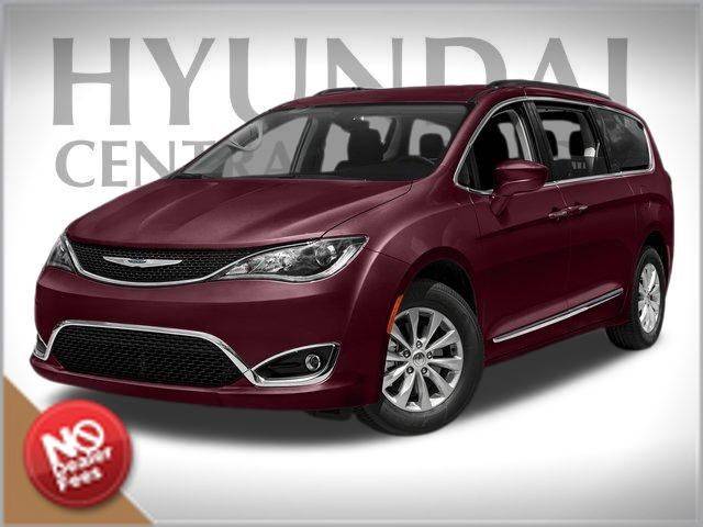 2017 Chrysler Pacifica Touring L Plus — Minivan — 68,525 mi — Clermont, FL