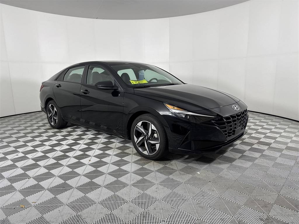 2023 Hyundai Elantra SEL — Sedan — 13,964 mi — Clermont, FL
