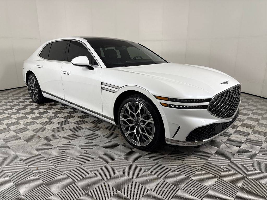 2024 Genesis G90 3.5T E-Supercharger — Sedan — 3,949 mi — Clermont, FL