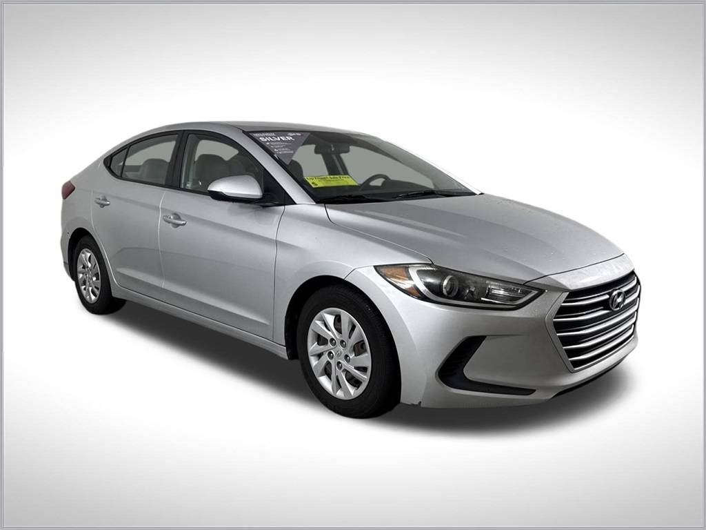 2018 Hyundai Elantra SE — Sedan — 71,740 mi — Clermont, FL