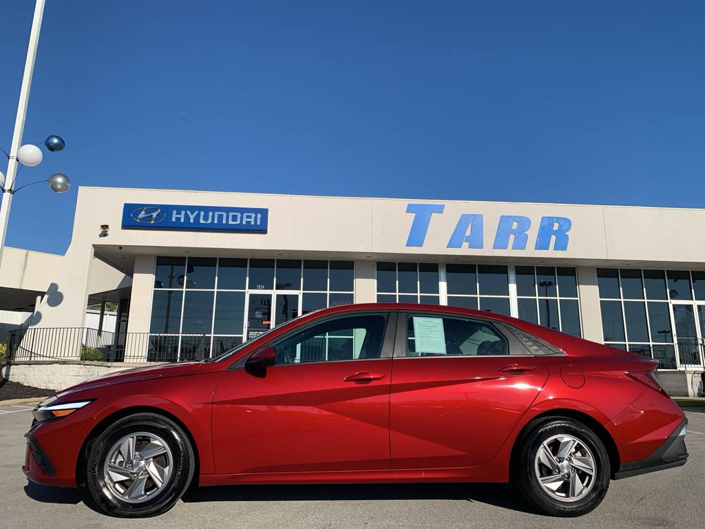 2025 Hyundai Elantra SE — Sedan — 6,419 mi — Morristown, TN