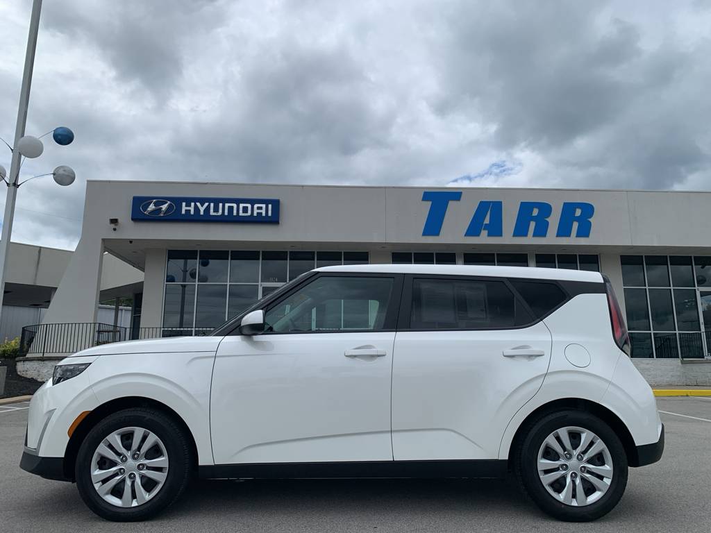 2023 Kia Soul LX — Hatchback — 15,825 mi — Morristown, TN