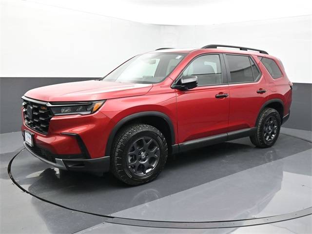 2025 Honda Pilot TrailSport — SUV — 3,919 mi — Omaha, NE