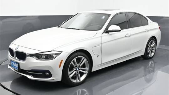 2018 BMW 3 Series 330e — Sedan — 75,063 mi — Omaha, NE