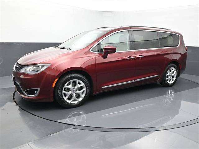 2018 Chrysler Pacifica Touring L Plus — Minivan — 87,408 mi — Omaha, NE