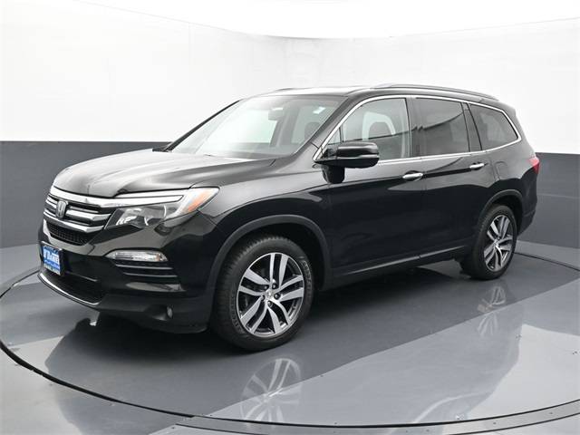 2017 Honda Pilot Touring — SUV — 111,527 mi — Omaha, NE