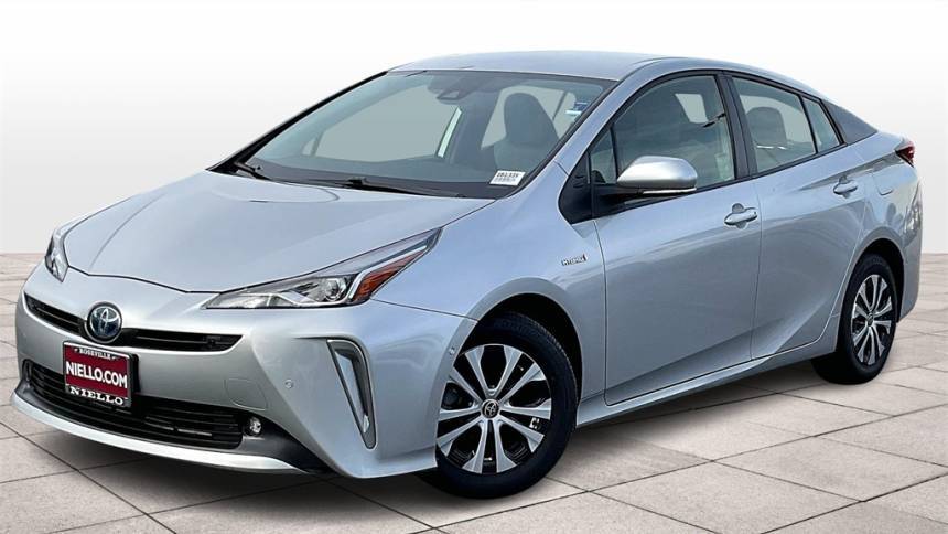 2022 Toyota Prius LE AWD-e