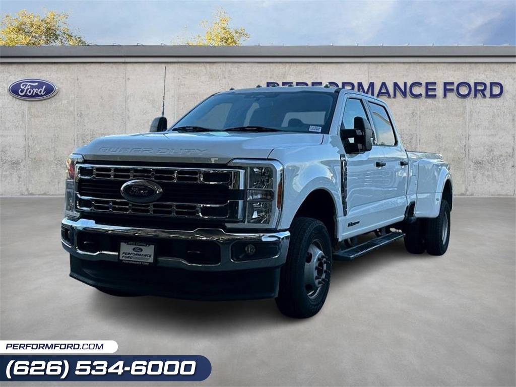 2023 Ford Super Duty F-350 XLT — Pickup Truck — 84,861 mi — West Covina, CA