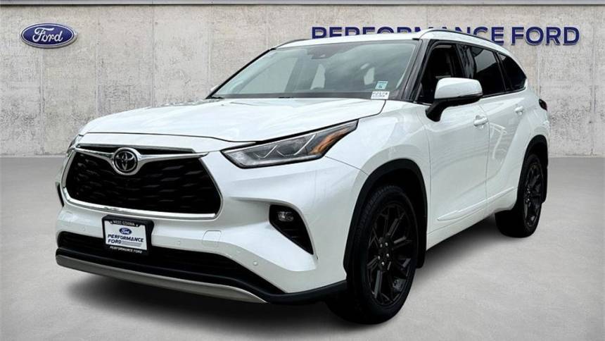 2022 Toyota Highlander Platinum — SUV — 31,648 mi — West Covina, CA