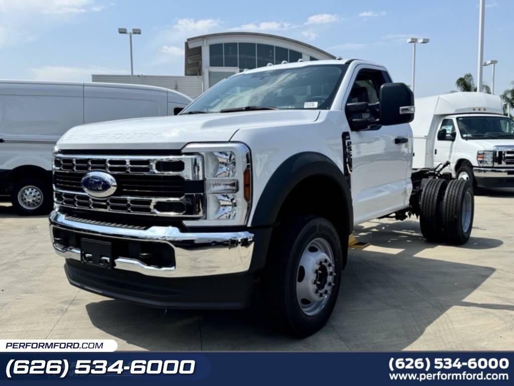 2024 Ford Super Duty F-550 Chassis Cab XLT — Chassis Cab Truck — 5 mi — West Covina, CA