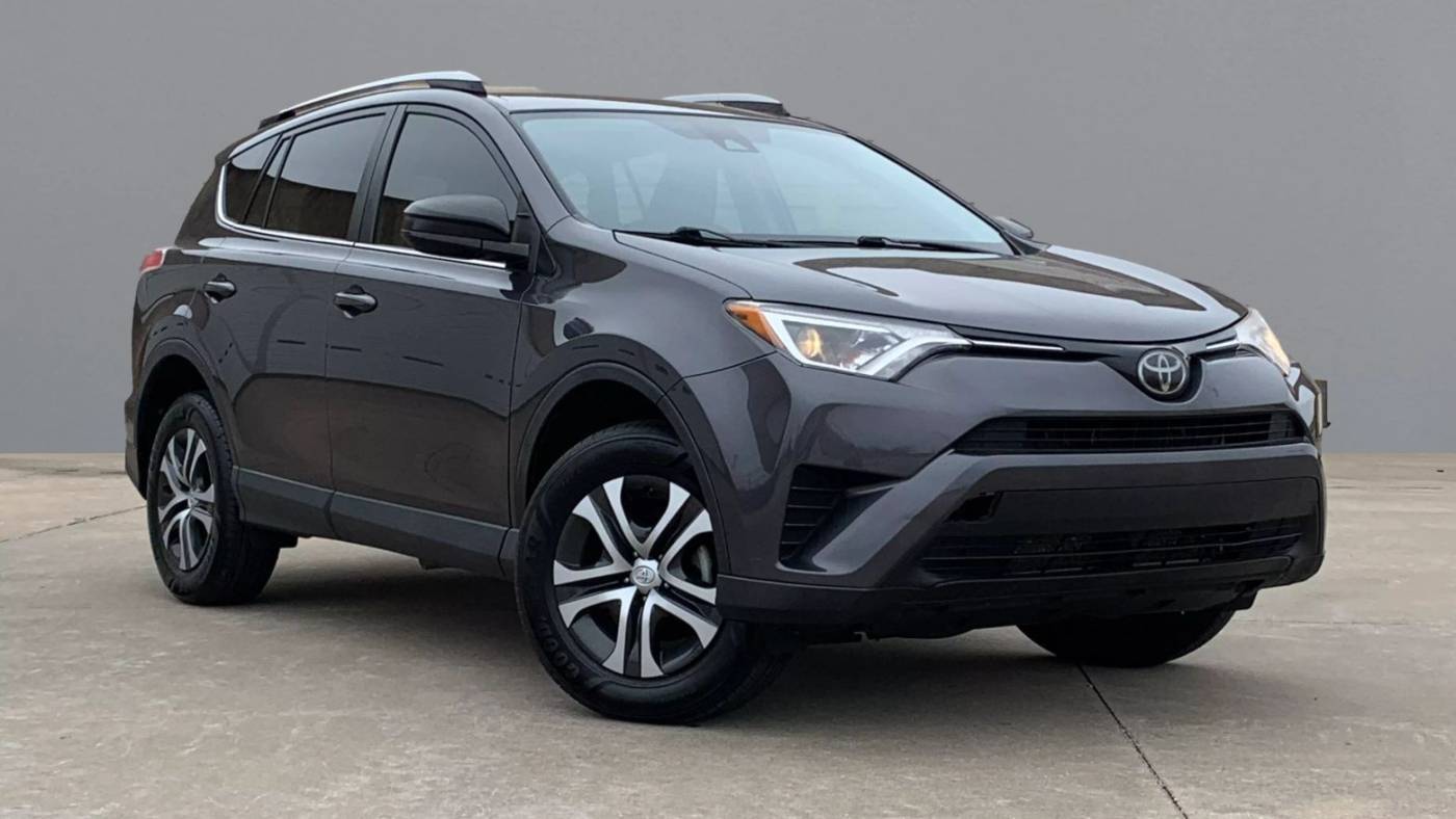 2017 Toyota RAV4 LE — SUV — 80,496 mi — Garland, TX